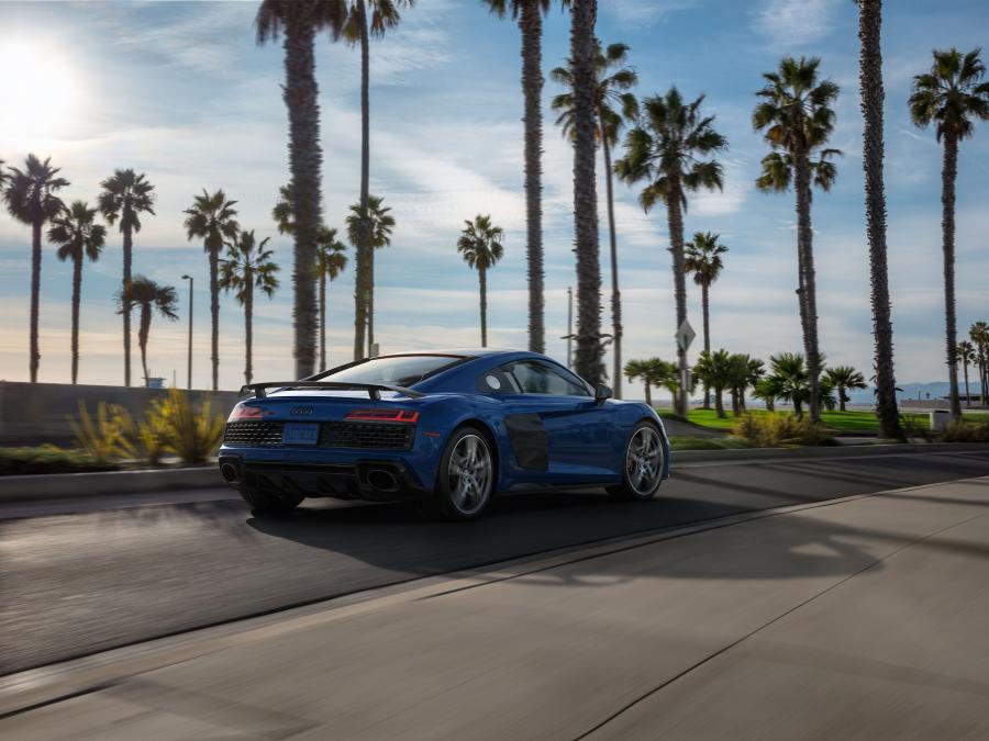  Audi R8 V10 Performance 2019 года  (NA) (фото 2 из 62)
